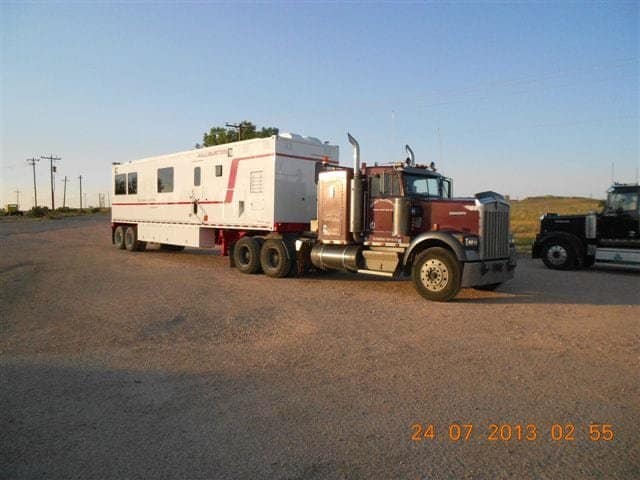 Robin Howell Hitchhikes across America